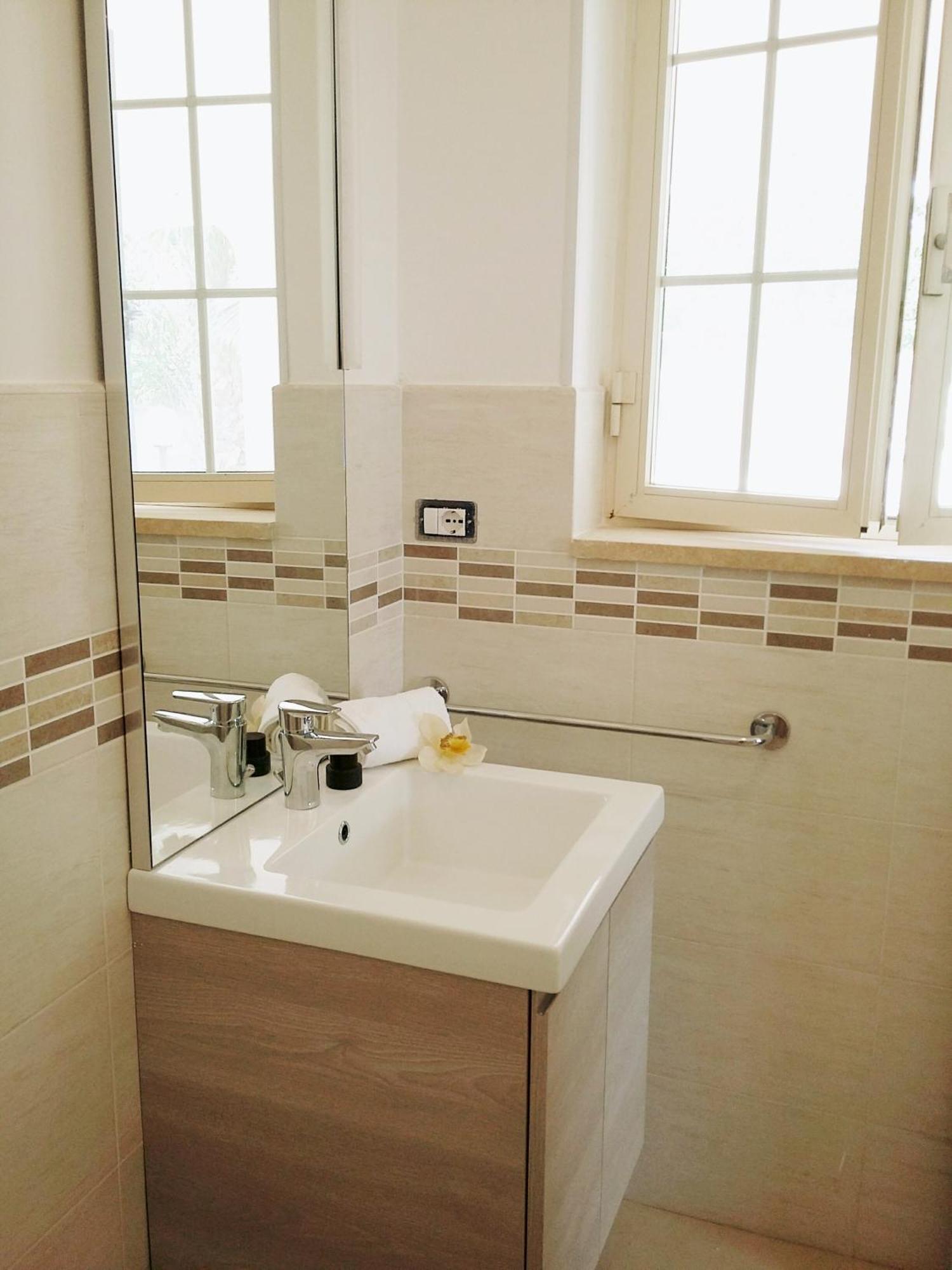 Li Pumi Bed & Breakfast Alliste Luaran gambar